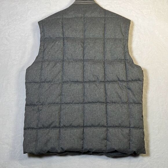 H&M sleeveless casual puffer jacket- Men 44R- Men Large - Picture 5 of 8